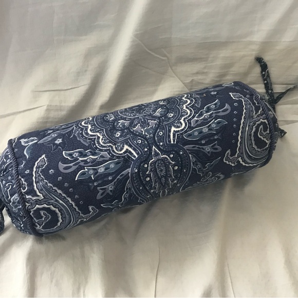 Ralph Lauren Putney Paisley Blue & White Paisley Accent Pillow Set